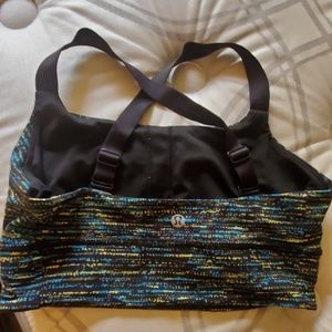 Lululemon sports bra